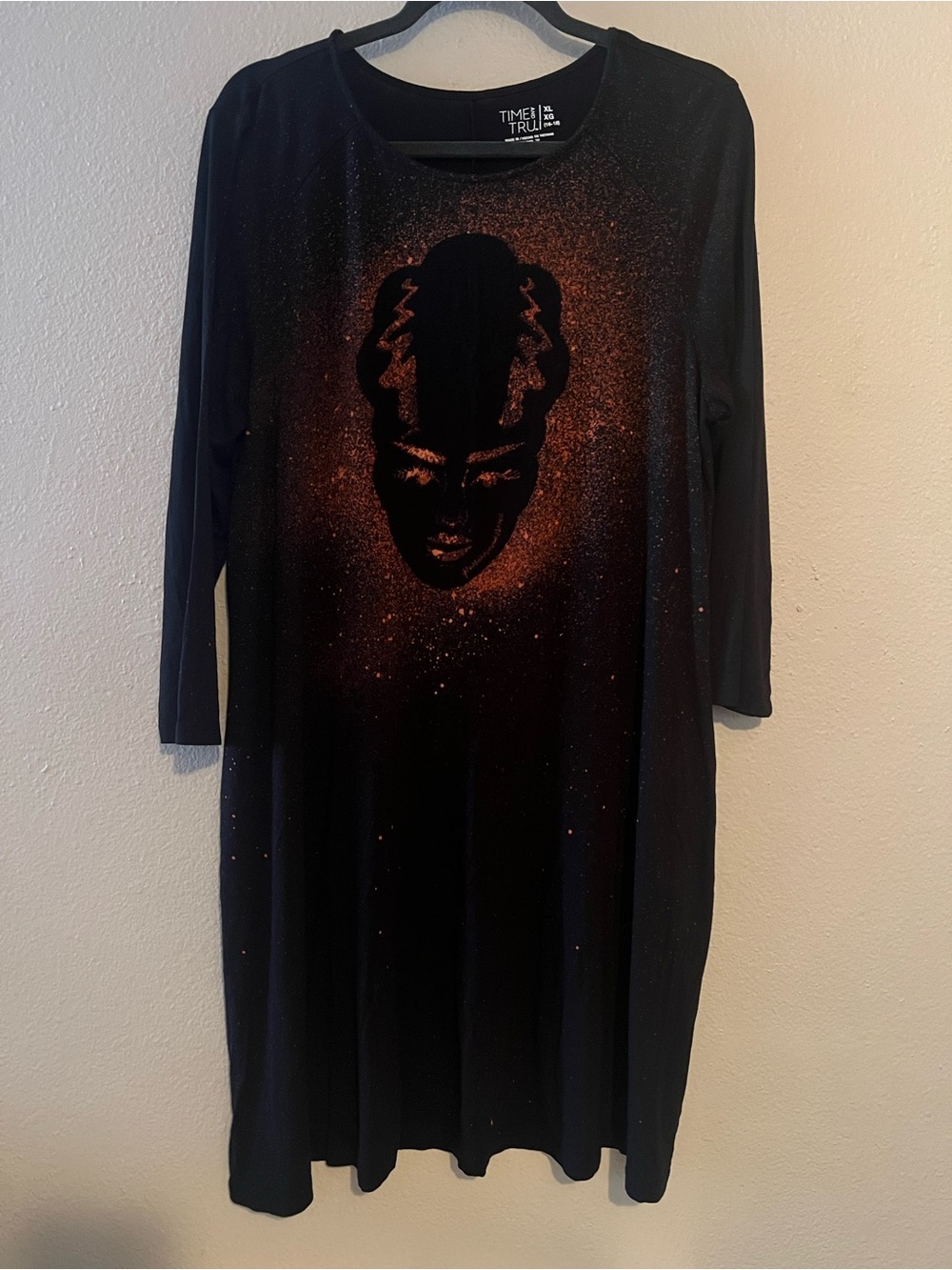 Time and Tru Black Long Sleeve Midi Dress with pockets and Orange Graphic